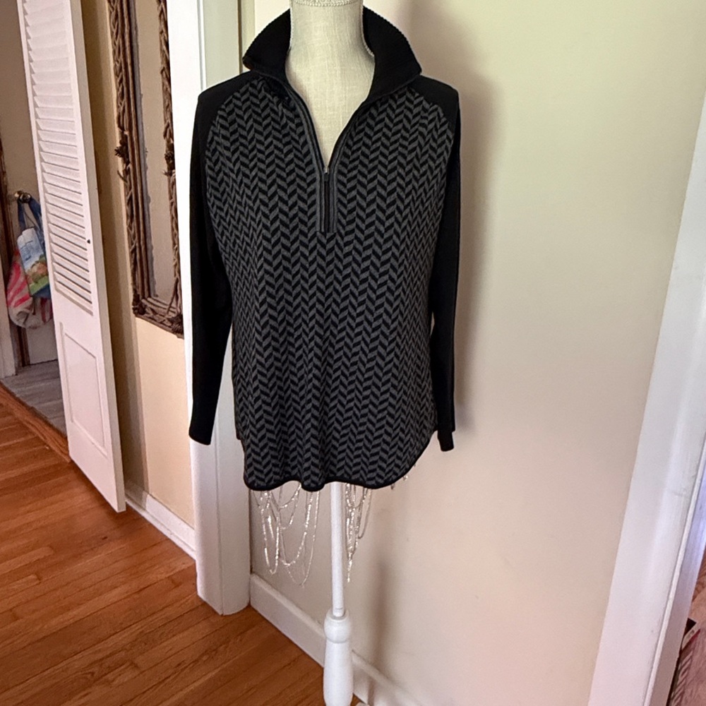 Eddie Bauer Charcoal chevron Knit Sweater